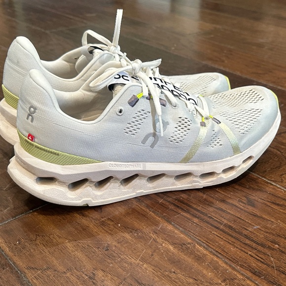 On Men's White and Green Sneakers - Picture 1 of 1